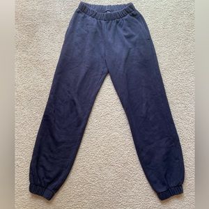 BRANDY MELVILLE / JOHN GALT Rosa Sweatpants in Black / Dark Navy